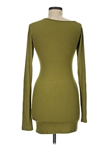 Lioness Long Sleeve T-Shirt (view 2)