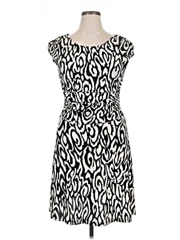 En Focus Casual Dress (view 1)