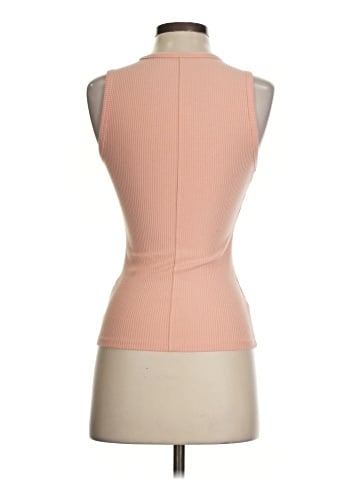 American Eagle Outfitters Sleeveless T-Shirt (view 2)
