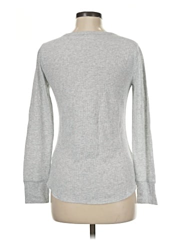 Old Navy Long Sleeve T-Shirt (view 2)