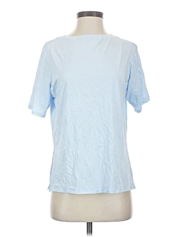 Lululemon Athletica Short Sleeve T-Shirt (view 1)
