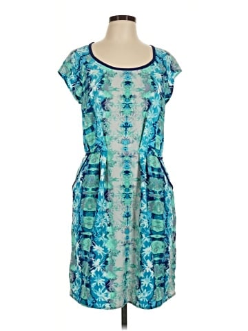 Mossimo Casual Dress (view 1)
