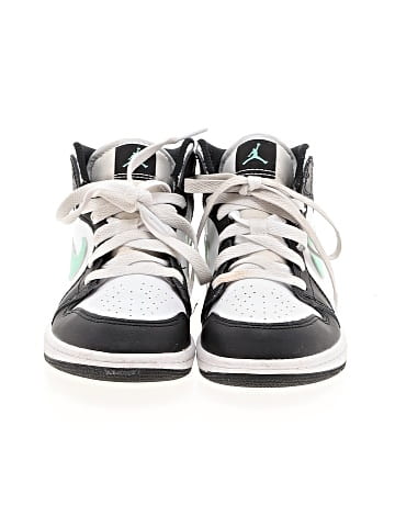 Air Jordan Sneakers (view 2)