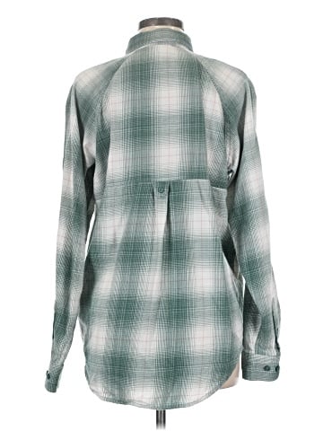 The North Face Long Sleeve Button-Down Shirt (view 2)