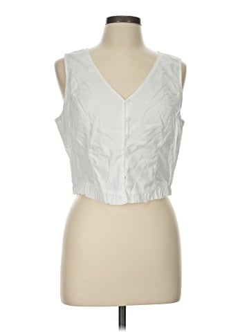 Levi's Sleeveless Blouse (view 1)