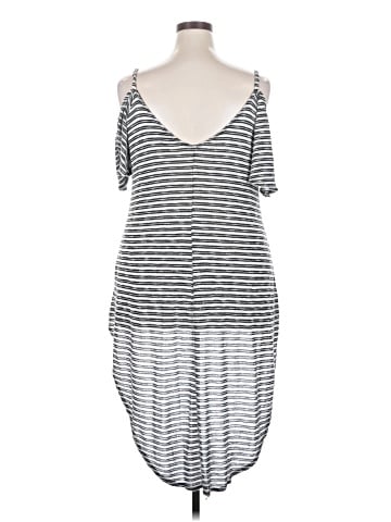 Torrid Short Sleeve Top (view 2)