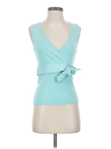 Link Sleeveless Top (view 1)