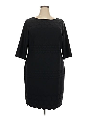 Julia Jordan Casual Dress (view 1)
