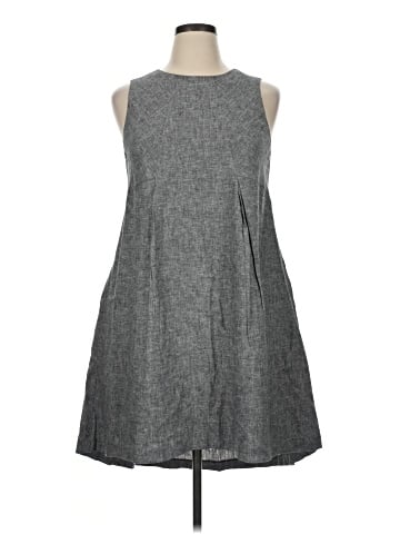 Donna Morgan Casual Dress (view 1)