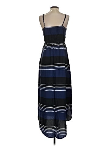 Old Navy Casual Dress (view 2)
