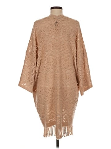 Do Everything in Love Poncho (view 2)