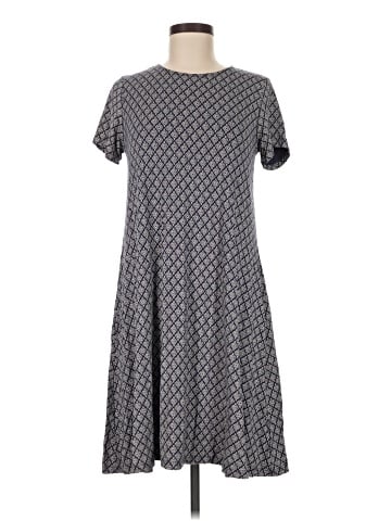 Old Navy Casual Dress (view 1)