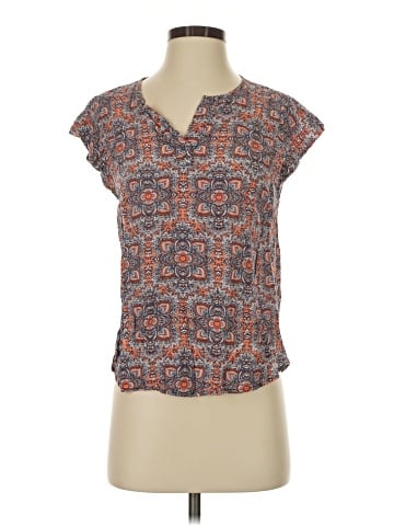 Lucy & Laurel Short Sleeve Blouse (view 1)