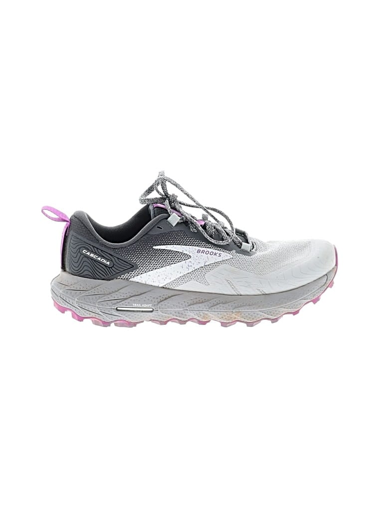 Pre-owned Brooks Sneakers In Gray