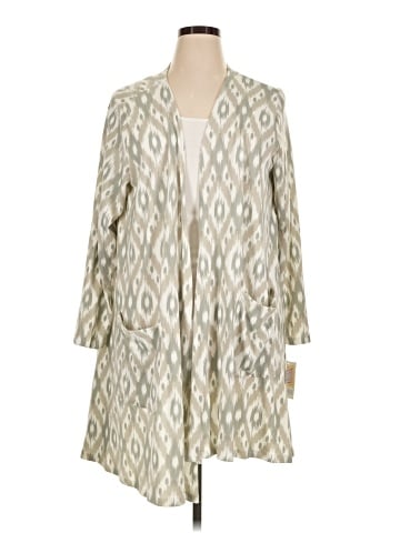 Lularoe Cardigan (view 1)
