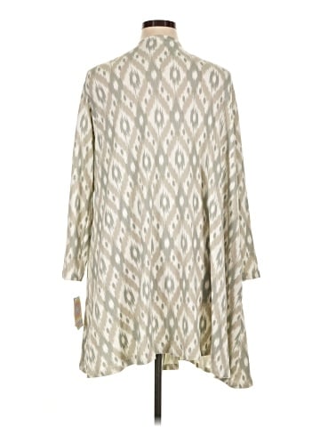 Lularoe Cardigan (view 2)