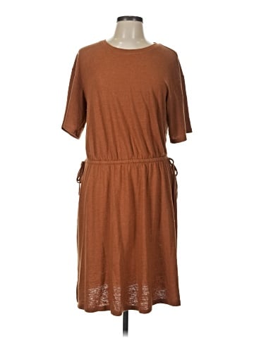 Old Navy Casual Dress (view 1)