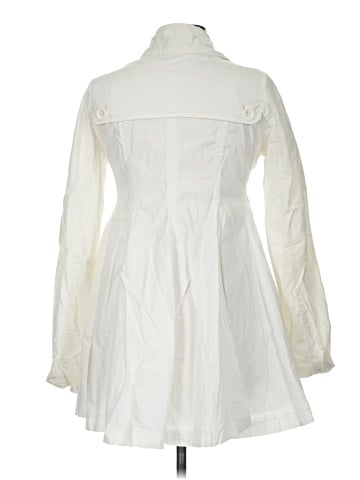BB Dakota Trenchcoat (view 2)