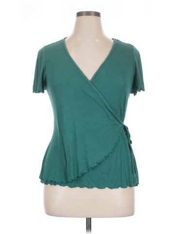 Lane Bryant Short Sleeve Top (view 1)