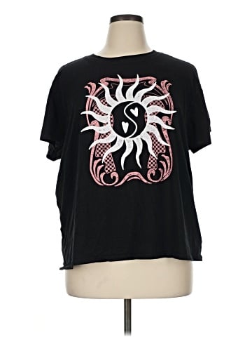 Torrid Short Sleeve T-Shirt (view 1)