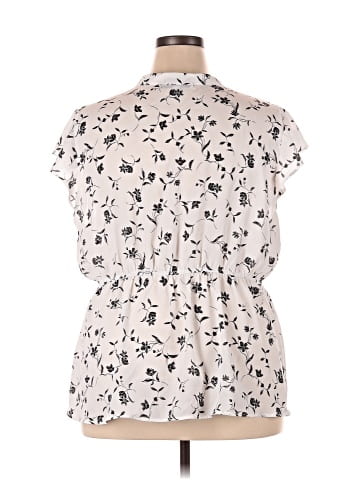 Sweet Rain Short Sleeve Blouse (view 2)