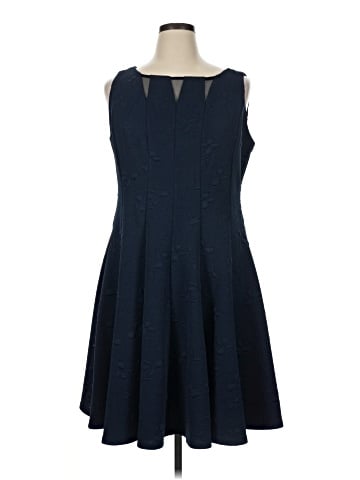 Roz & Ali Cocktail Dress (view 1)