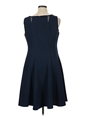 Roz & Ali Cocktail Dress (view 2)