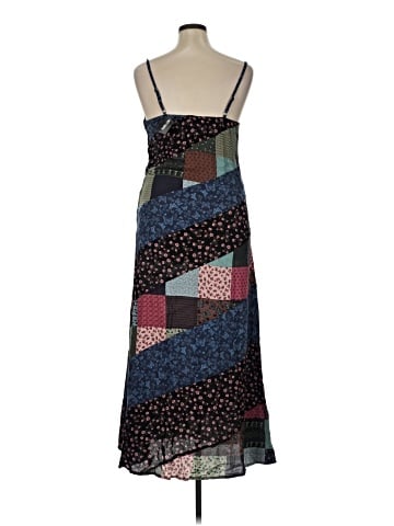 Hot Topic Casual Dress (view 2)