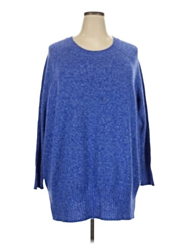 Old Navy Pullover Sweater (view 1)
