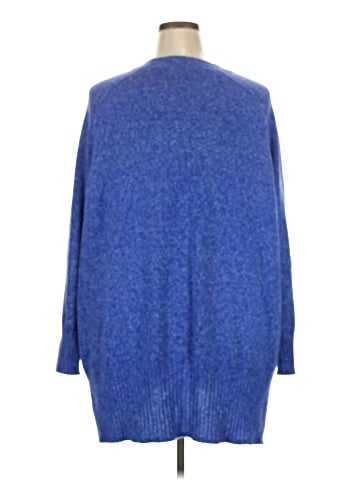 Old Navy Pullover Sweater (view 2)