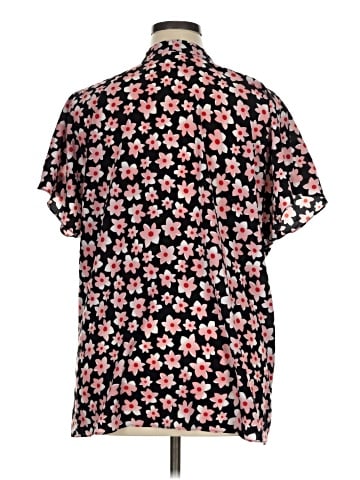 CAbi Short Sleeve Blouse (view 2)