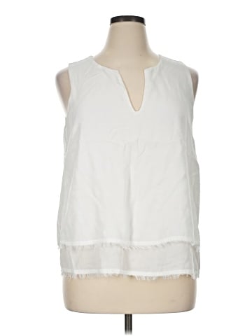 Cloth & Stone Sleeveless Blouse (view 1)