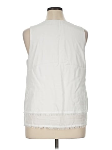 Cloth & Stone Sleeveless Blouse (view 2)