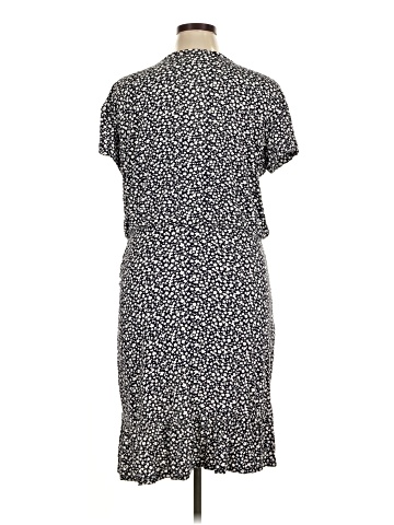 Banana Republic Casual Dress (view 2)