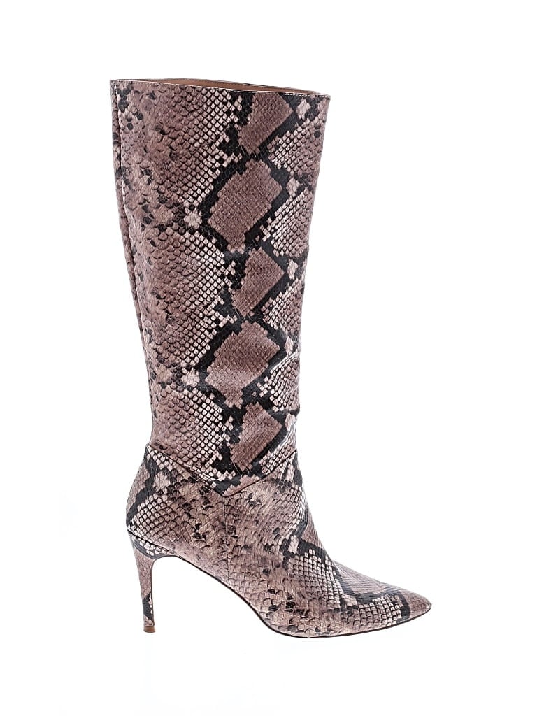 Pre-owned Steve Madden Boots In Burgundy