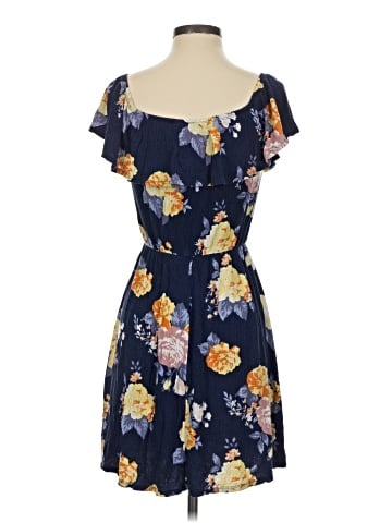Arizona Jean Company Casual Dress (view 2)