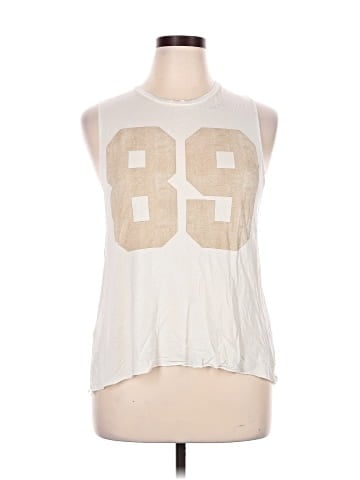 American Eagle Outfitters Sleeveless T-Shirt (view 1)