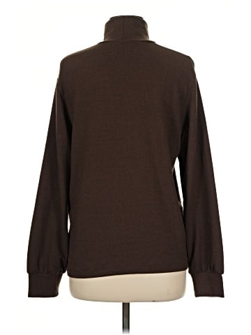 Uniqlo Turtleneck Sweater (view 2)