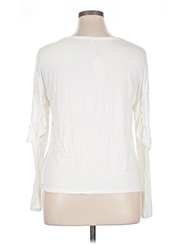 Francesca's Long Sleeve Top (view 2)