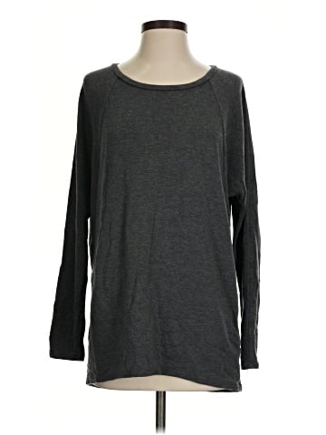 American Eagle Outfitters Long Sleeve T-Shirt (view 1)
