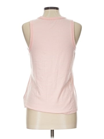 Old Navy Sleeveless T-Shirt (view 2)