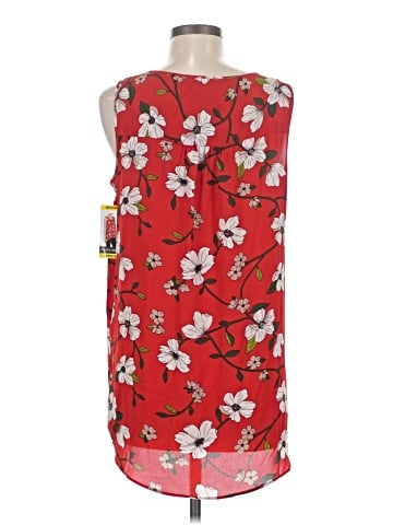 Chelsea & Theodore Sleeveless Top (view 2)