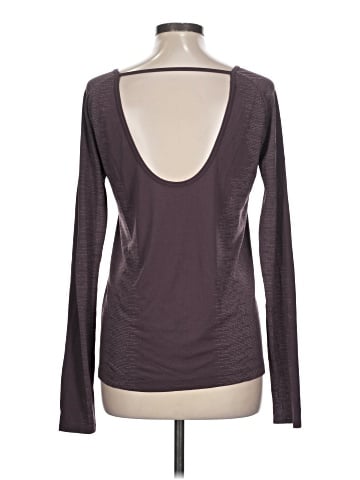 Under Armour Long Sleeve T-Shirt (view 2)