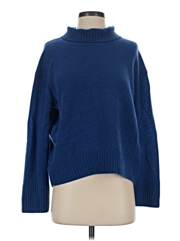 Banana Republic Cashmere Pullover Sweater (view 1)