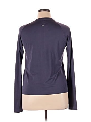 Lululemon Athletica Long Sleeve T-Shirt (view 2)