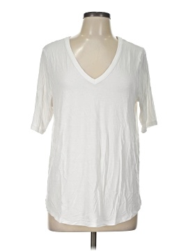Universal Standard Short Sleeve T Shirt