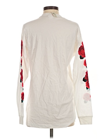 Victoria's Secret Pink Long Sleeve T-Shirt (view 2)