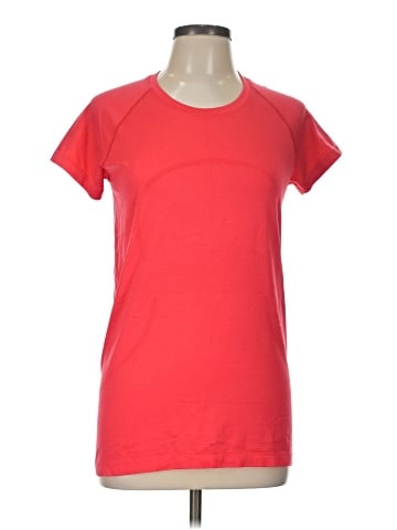 Lululemon Athletica Short Sleeve T-Shirt (view 1)