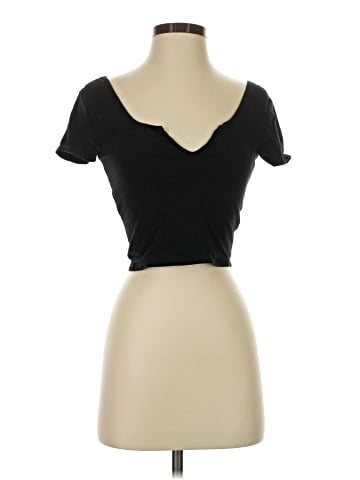Aeropostale Short Sleeve T-Shirt (view 1)