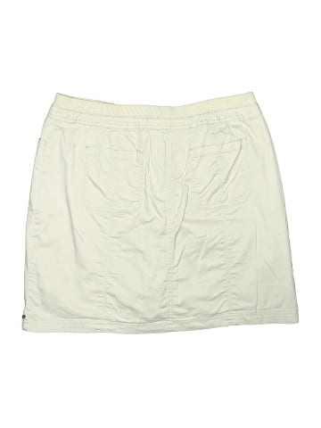 Karen Scott Skort (view 2)